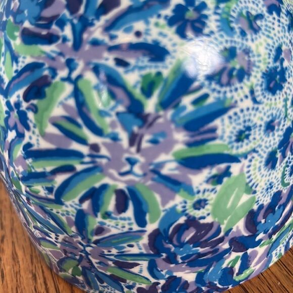 Lilly Pulitzer Blue Lion Floral Beverage Mug 12oz. - Picture 6 of 6